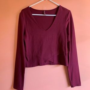 Emma & Sam Cute long sleeve crop top NWOT
